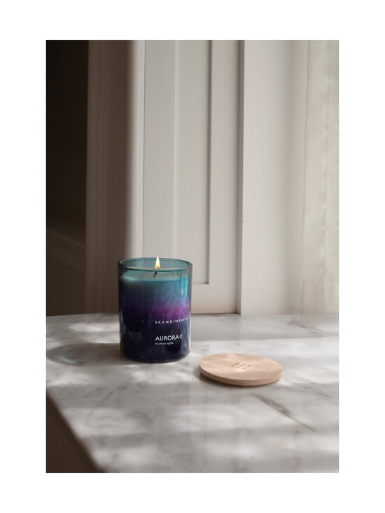 Skandinavisk - Aurora-tuoksukynttilä 200 g - AURORA BLUE SKY | Stockmann - photo 3