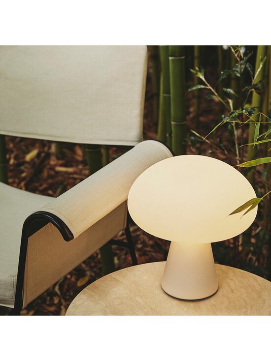 Gubi - Obello-pöytävalaisin - VALKOINEN | Stockmann - photo 4