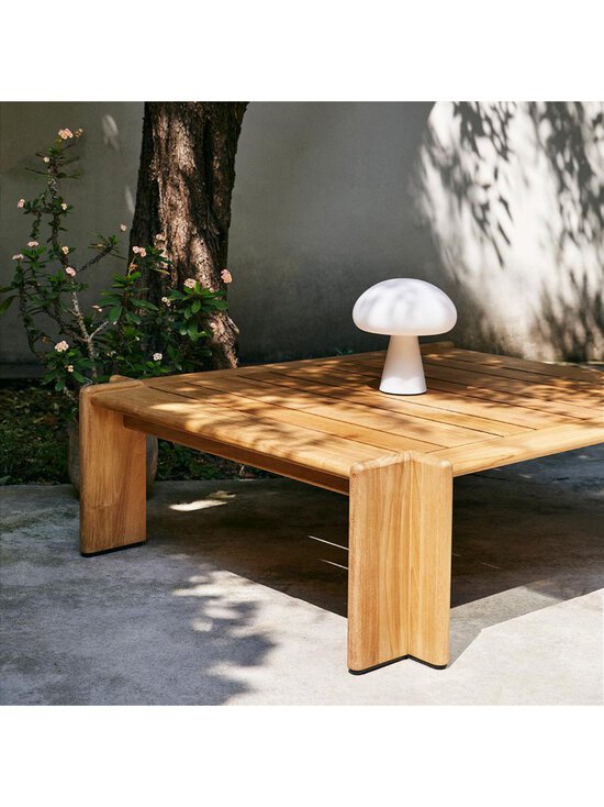 Gubi - Obello-pöytävalaisin - VALKOINEN | Stockmann - photo 5