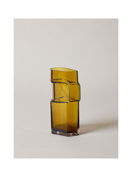 Ferm Living - Muro-lasimaljakko - RECYCLED AMBER - photo 2 Ferm Living - Muro-lasimaljakko - RECYCLED AMBER | Stockmann - photo 2
