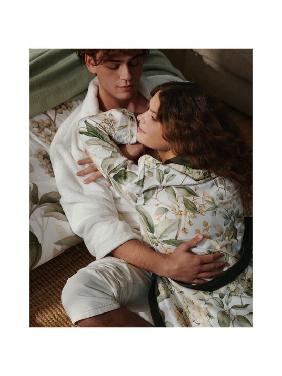 Vandyck - Camille-veluurikylpytakki - 189 CREAM TAN | Stockmann - photo 2
