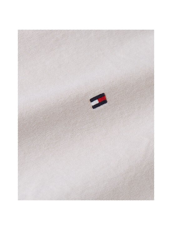 Tommy Hilfiger - Triiksärk Solid Heritage Oxford Relaxed Fit - RBC SAFARI CANVAS - photo 5 Tommy Hilfiger - Triiksärk Solid Heritage Oxford Relaxed Fit - RBC SAFARI CANVAS | Stockmann - photo 5