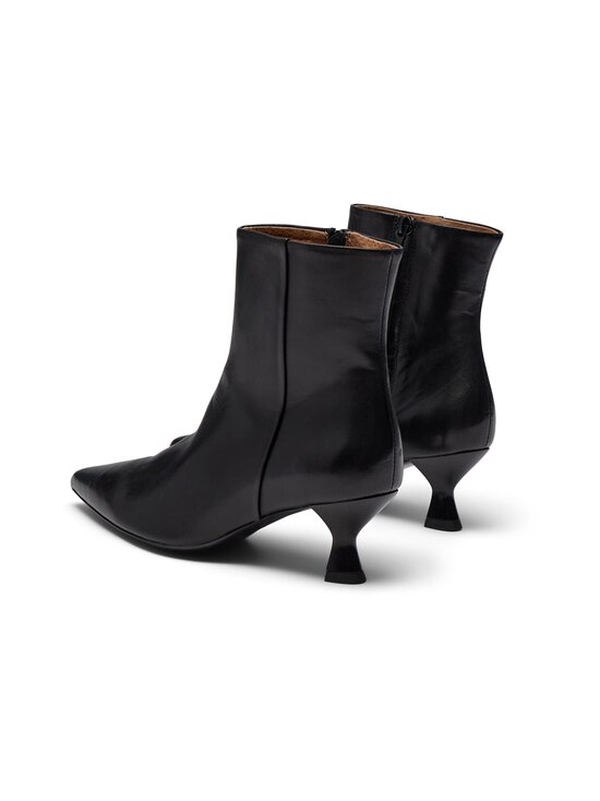 PAVEMENT - Wilma Kitten Heel -nahkanilkkurit - 020 BLACK - photo 3 PAVEMENT - Wilma Kitten Heel -nahkanilkkurit - 020 BLACK | Stockmann - photo 3