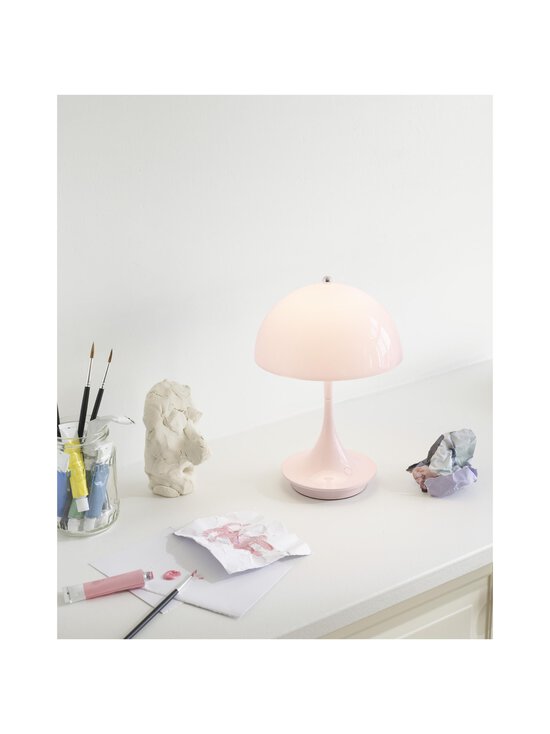Louis Poulsen - Panthella 250 Portable -pöytävalaisin 250 x 335 mm - OPAL PALE ROSE | Stockmann - photo 5