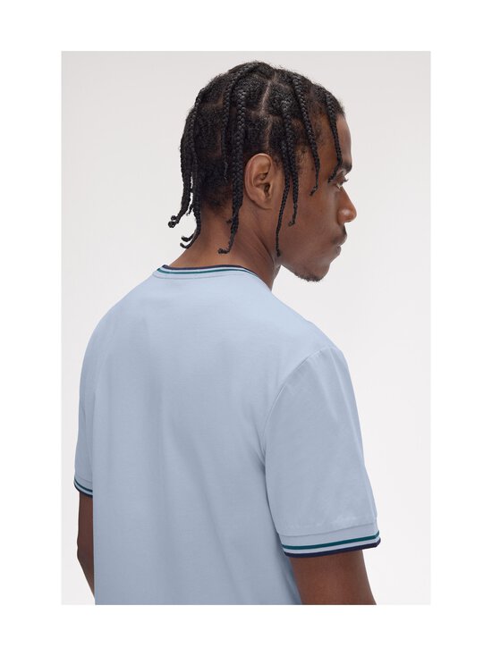 Fred Perry - Särk Twin Tipped - Y58 LGHSMO/PTRBL/NY | Stockmann - photo 7