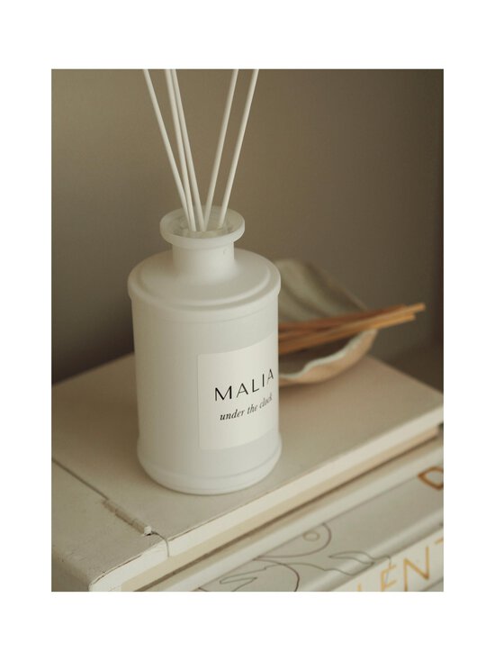 Malia - Under the Clock -huonetuoksu 200 ml - WHITE | Stockmann - photo 3