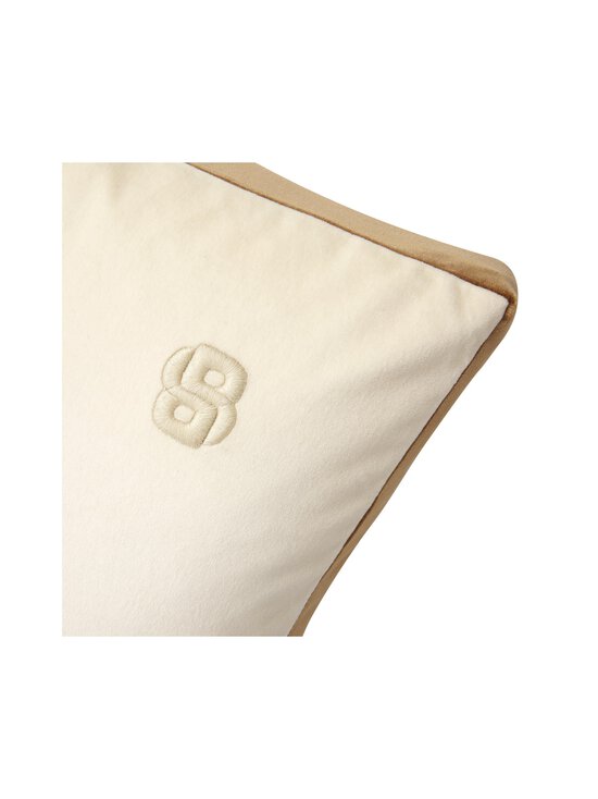 Hugo Boss - Bvelvet-tyynynpäällinen 43 x 43 cm - ALMOND - photo 3 Hugo Boss - Bvelvet-tyynynpäällinen 43 x 43 cm - ALMOND | Stockmann - photo 3