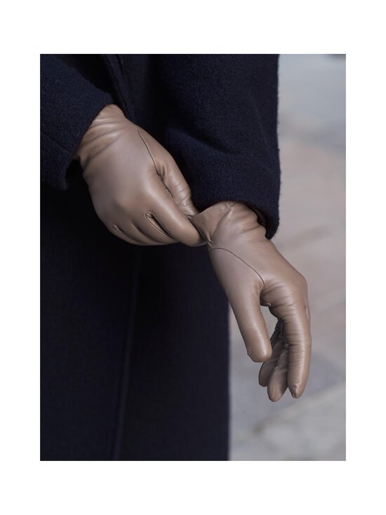 Sauso - Mandi- lampaannahkaiset käsineet, silkkivuori - GRISS MOYEN | Stockmann - photo 2