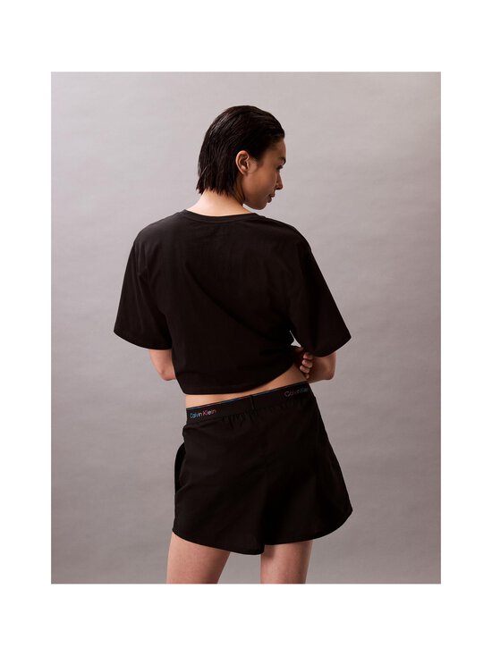 Calvin Klein Underwear - Logo Poplin Pride šorti - UB1 BLACK - photo 4 Calvin Klein Underwear - Logo Poplin Pride šorti - UB1 BLACK | Stockmann - photo 4