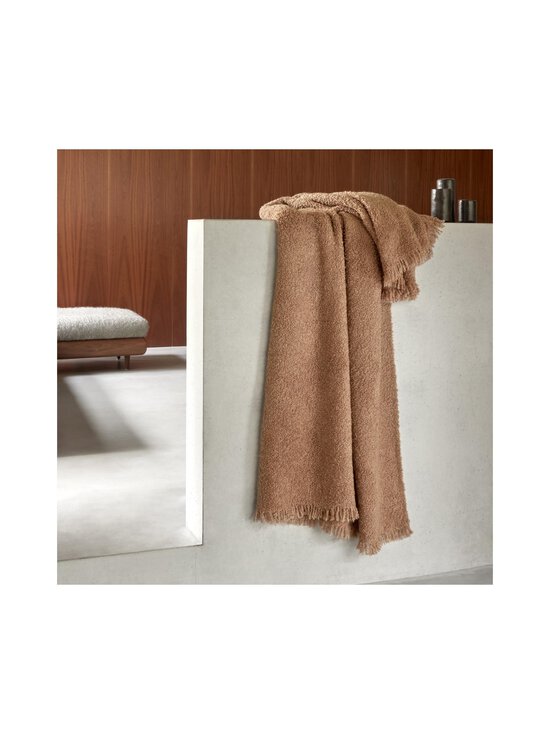 Hugo Boss - Boucle-päiväpeite, 130 x 170 cm - ROSEWOO - photo 5 Hugo Boss - Boucle-päiväpeite, 130 x 170 cm - ROSEWOO | Stockmann - photo 5