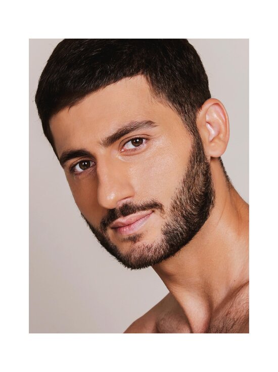 Madara - Jumestuskreem Skin Equal Foundation 30 ml - 50 GOLDEN SAND - photo 2 Madara - Jumestuskreem Skin Equal Foundation 30 ml - 50 GOLDEN SAND | Stockmann - photo 2
