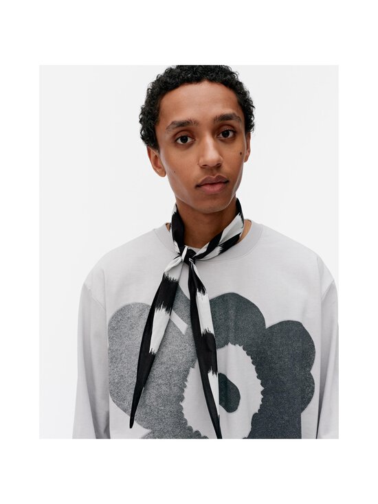 Marimekko - Sall Aiempi Jäkälä 30 x 120 cm - 910 BLACK, WHITE, BLUE - photo 3 Marimekko - Sall Aiempi Jäkälä 30 x 120 cm - 910 BLACK, WHITE, BLUE | Stockmann - photo 3