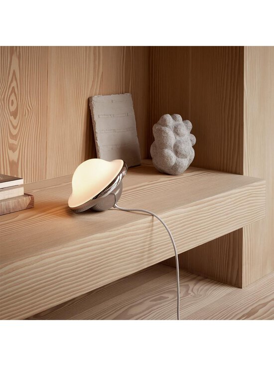 Carl Hansen&Son - HK20 Bubi-riippuvalaisin - KROMI,VALKOINEN - photo 9 Carl Hansen&Son - HK20 Bubi-riippuvalaisin - KROMI,VALKOINEN | Stockmann - photo 9