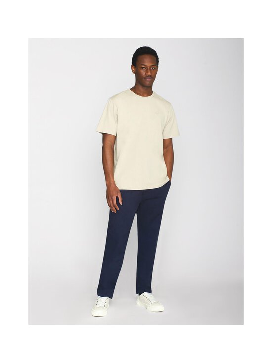 Knowledge Cotton Apparel - Loke Badge -paita - 1228 LIGHT FEATHER GRAY - photo 4 Knowledge Cotton Apparel - Loke Badge -paita - 1228 LIGHT FEATHER GRAY | Stockmann - photo 4
