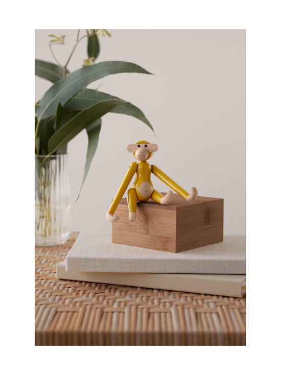 Kay Bojesen - Monkey Mini Vintage pērtiķa figūra 9,5 cm - YELLOW - photo 2 Kay Bojesen - Monkey Mini Vintage pērtiķa figūra 9,5 cm - YELLOW | Stockmann - photo 2