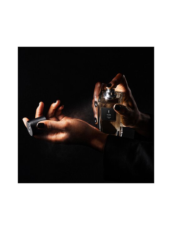 Yves Saint Laurent - Le Vestiaire des Parfums Cuir Sublime Oud -tuoksu - NOCOL - photo 4 Yves Saint Laurent - Le Vestiaire des Parfums Cuir Sublime Oud -tuoksu - NOCOL | Stockmann - photo 4