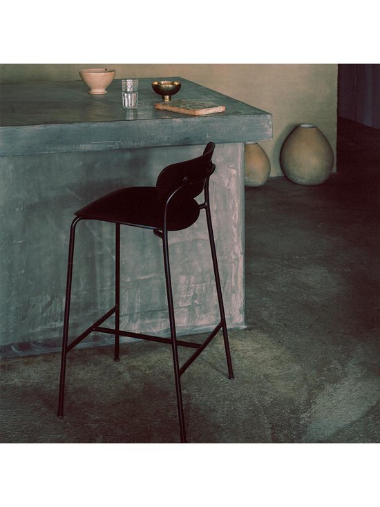 &Tradition - Pavilion AV7 -baarituoli - MUSTA | Stockmann - photo 2