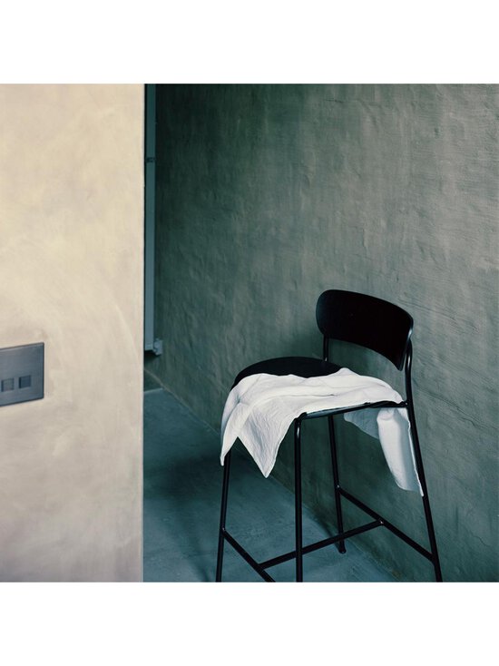 &Tradition - Pavilion AV7 -baarituoli - MUSTA | Stockmann - photo 3