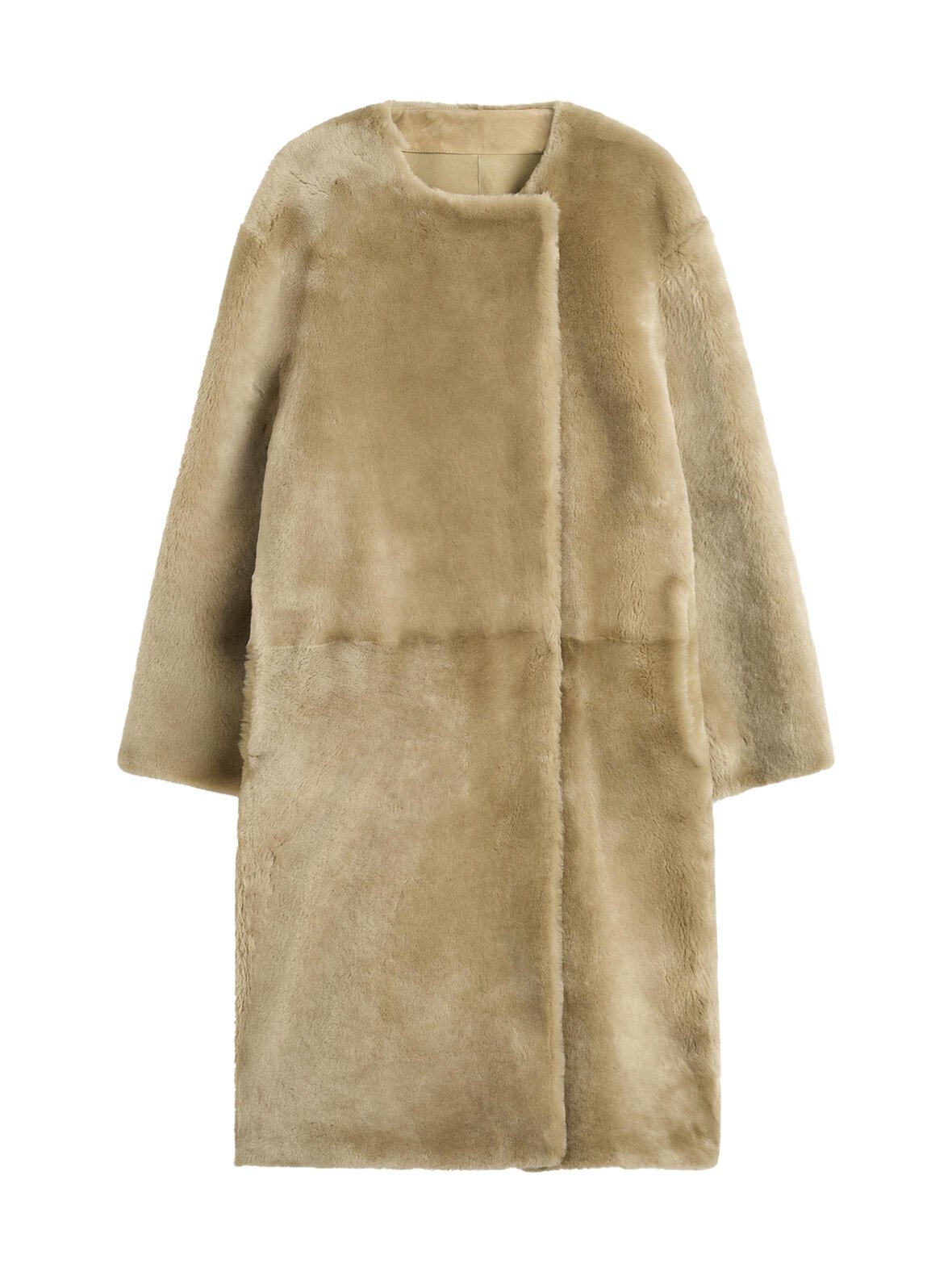 Kaulukseton lampaanturkistakki