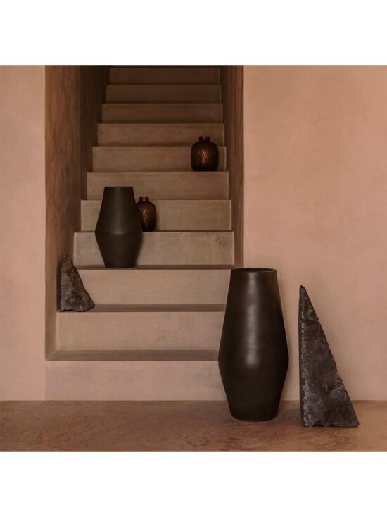 Kave Home - Posia-maljakko - MUSTA - photo 5 Kave Home - Posia-maljakko - MUSTA | Stockmann - photo 5