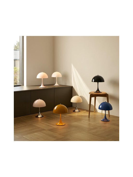 Louis Poulsen - Panthella 250 Portable -pöytävalaisin 250 x 335 mm - OPAL WHITE - photo 7 Louis Poulsen - Panthella 250 Portable -pöytävalaisin 250 x 335 mm - OPAL WHITE | Stockmann - photo 7