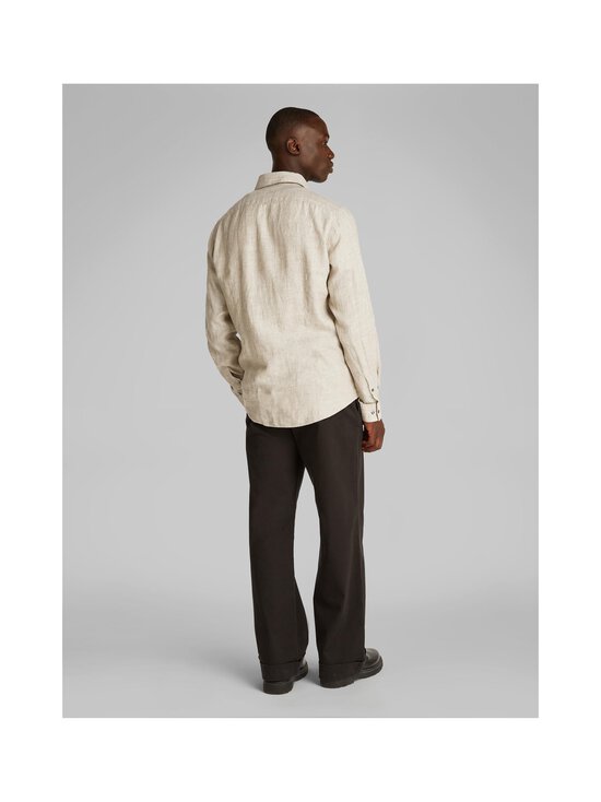 Calvin Klein Menswear - Slim Fit lina krekls ar apkakli - ACE STONY BEIGE - photo 6 Calvin Klein Menswear - Slim Fit lina krekls ar apkakli - ACE STONY BEIGE | Stockmann - photo 6