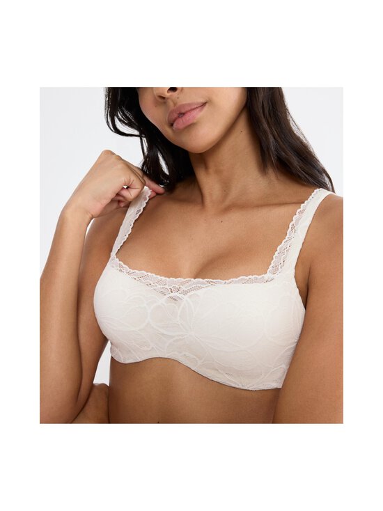 Triumph - Body Make-Up Illusion Lace Balconette -rintaliivit - 1595 1595-ECRU WHITE | Stockmann - photo 7