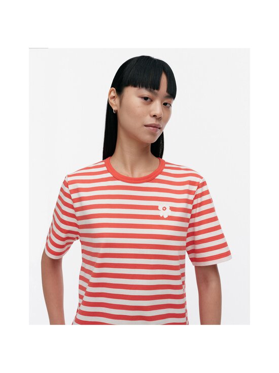 Marimekko - Tasaraita Unikko Kioski t-paita - 896 RED, OFF WHITE - photo 3 Marimekko - Tasaraita Unikko Kioski t-paita - 896 RED, OFF WHITE | Stockmann - photo 3