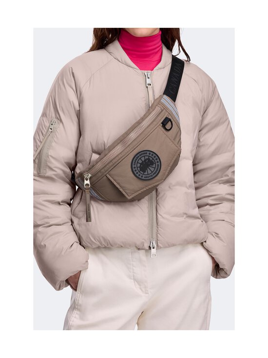 Canada Goose - Waist Pack Enduralux -vyölaukku - 9394 TAUPE GREY- GRIS TAUPE - photo 3 Canada Goose - Waist Pack Enduralux -vyölaukku - 9394 TAUPE GREY- GRIS TAUPE | Stockmann - photo 3
