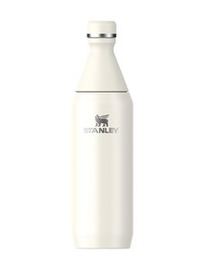 Stanley - The All Day Slim Bottle dzeramā pudele, 0,6L - CREAM Stanley - The All Day Slim Bottle dzeramā pudele, 0,6L - CREAM | Stockmann