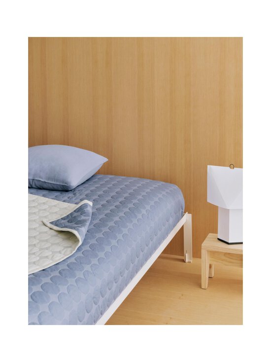HAY - Mega Dot gultas pārklājs - DUSTY BLUE | Stockmann - photo 3