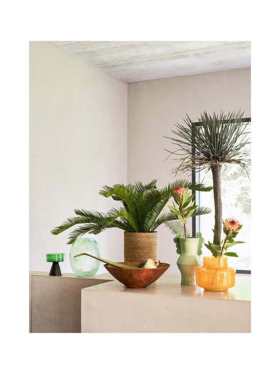 Urban Nature Culture - Vaas Circulo 19 x 15,4 x 31,4 cm - PALE GREEN - photo 4 Urban Nature Culture - Vaas Circulo 19 x 15,4 x 31,4 cm - PALE GREEN | Stockmann - photo 4