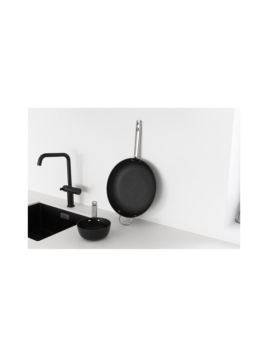 Opa - Kenno-paistinpannu 24 cm - MUSTA - photo 4 Opa - Kenno-paistinpannu 24 cm - MUSTA | Stockmann - photo 4