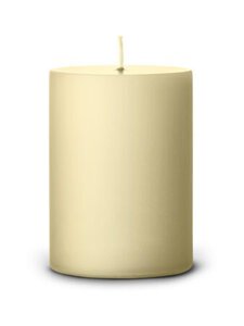 Ester & Erik - Pillar Table Candle - 17 BUTTERMILK | Stockmann