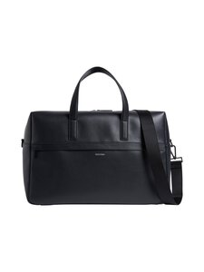 Calvin Klein Bags & Accessories - CK Must Weekender nedēļas nogales soma - BEH CK BLACK Calvin Klein Bags & Accessories - CK Must Weekender nedēļas nogales soma - BEH CK BLACK | Stockmann