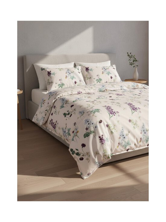 Schlossberg - Freya Noblesse -satiinityynyliina 50 x 60 cm - BEIGE | Stockmann - photo 2