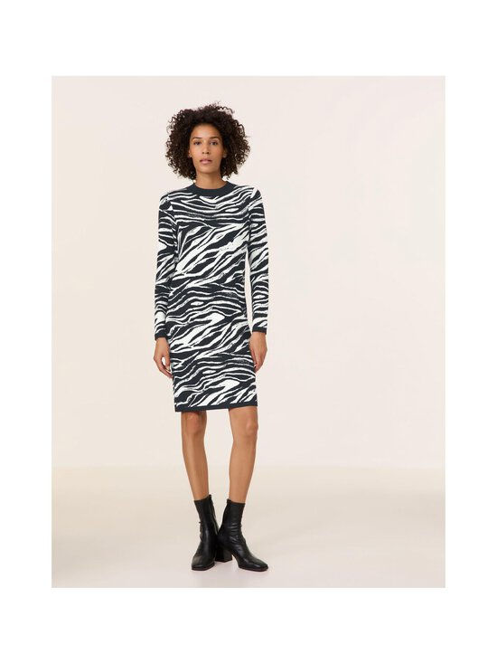 Gerry Weber - Mustriline kootud kleit - 1156 BLACK, OFF WHITE JAQUARD - photo 3 Gerry Weber - Mustriline kootud kleit - 1156 BLACK, OFF WHITE JAQUARD | Stockmann - photo 3