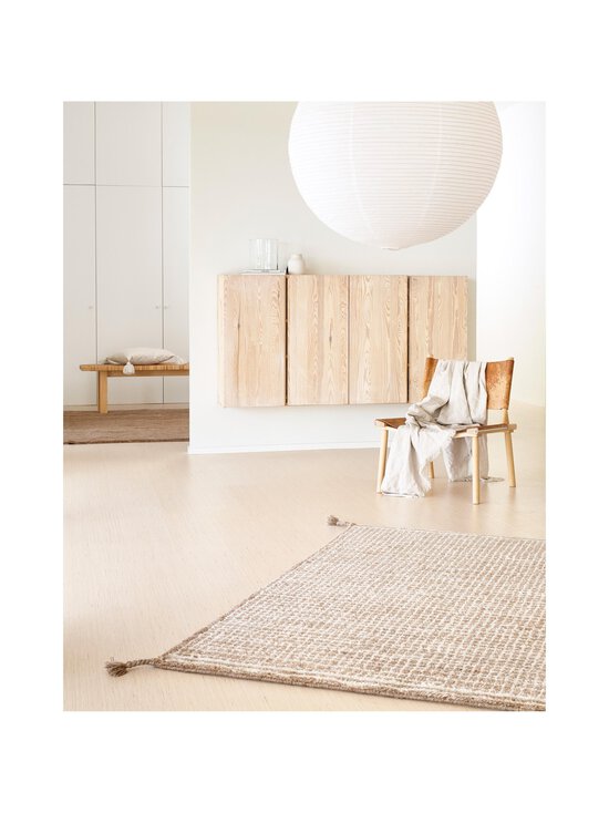 Woodnotes - Grid-villamatto - WHITE-CAMEL - photo 2 Woodnotes - Grid-villamatto - WHITE-CAMEL | Stockmann - photo 2