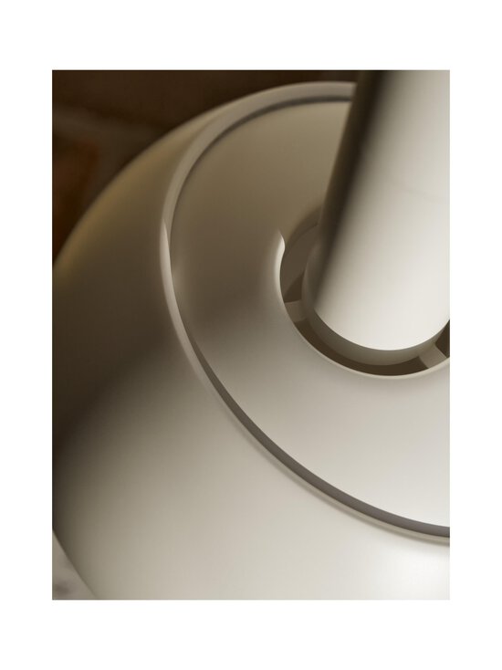 Louis Poulsen - FJ Elements -riippuvalaisin - WHITE - photo 3 Louis Poulsen - FJ Elements -riippuvalaisin - WHITE | Stockmann - photo 3