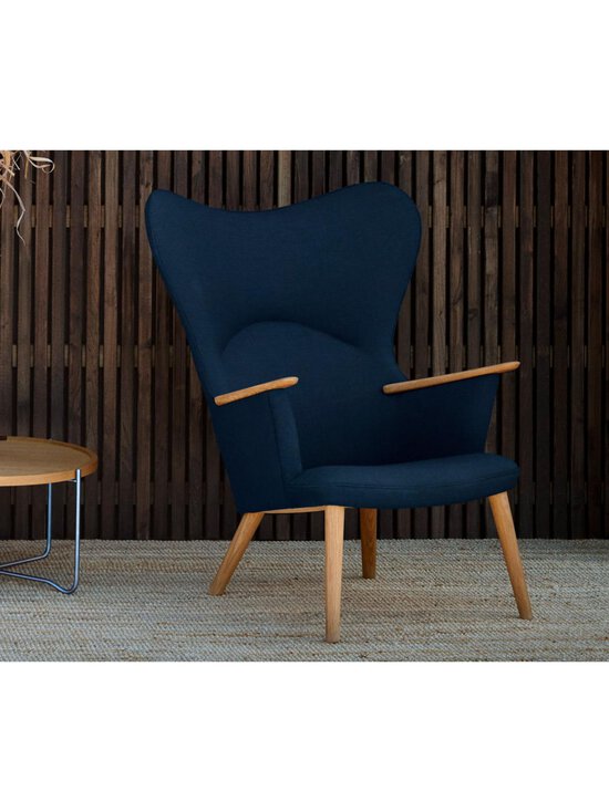 Carl Hansen&Son - CH78 Mama Bear -nojatuoli - SININEN - photo 2 Carl Hansen&Son - CH78 Mama Bear -nojatuoli - SININEN | Stockmann - photo 2