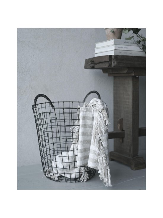 Wikholm Form - Amarlin-kori 49 x 50 cm - BLACK - photo 3 Wikholm Form - Amarlin-kori 49 x 50 cm - BLACK | Stockmann - photo 3