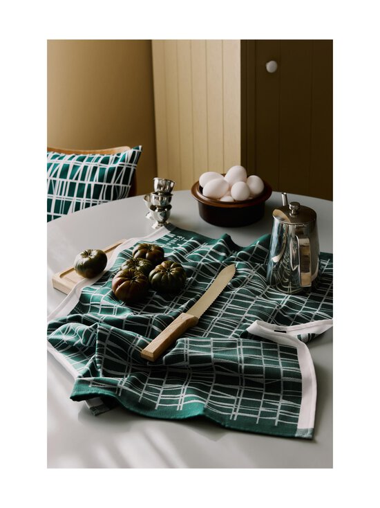 Finlayson - Coronna virtuves dvielis 50 x 70 cm - DARK GREEN - photo 4 Finlayson - Coronna virtuves dvielis 50 x 70 cm - DARK GREEN | Stockmann - photo 4