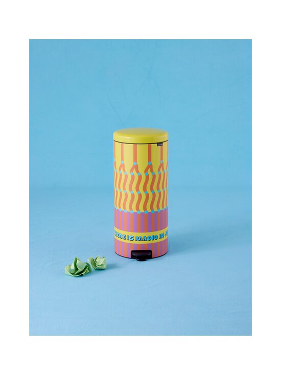 Brabantia - NewIcon Yinka Ilori Limited Edition -poljinroskakori 30 l - YINKA ILORI | Stockmann - photo 6