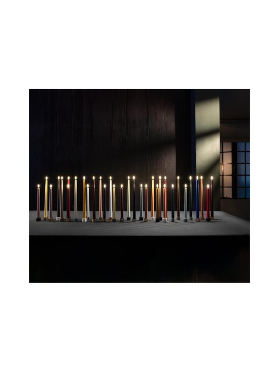 UYUNI - Light Taper -kynttilänjalat 2 kpl - MATTE BRASS | Stockmann - photo 3