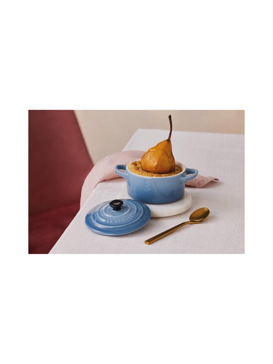 Le Creuset - Classic Mini Round Cocotte -pata 10 cm - 434 CHAMBRAY - photo 6 Le Creuset - Classic Mini Round Cocotte -pata 10 cm - 434 CHAMBRAY | Stockmann - photo 6