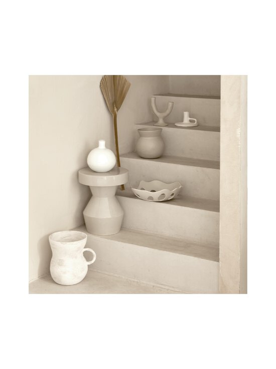 Urban Nature Culture - Abilaud Sculptural 30 x 30 x 35 cm - OFF WHITE - photo 2 Urban Nature Culture - Abilaud Sculptural 30 x 30 x 35 cm - OFF WHITE | Stockmann - photo 2