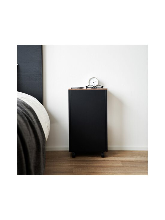 Yamazaki - Tower Semi-Closed Wood Top Casters -sivupöytä - BLACK | Stockmann - photo 5