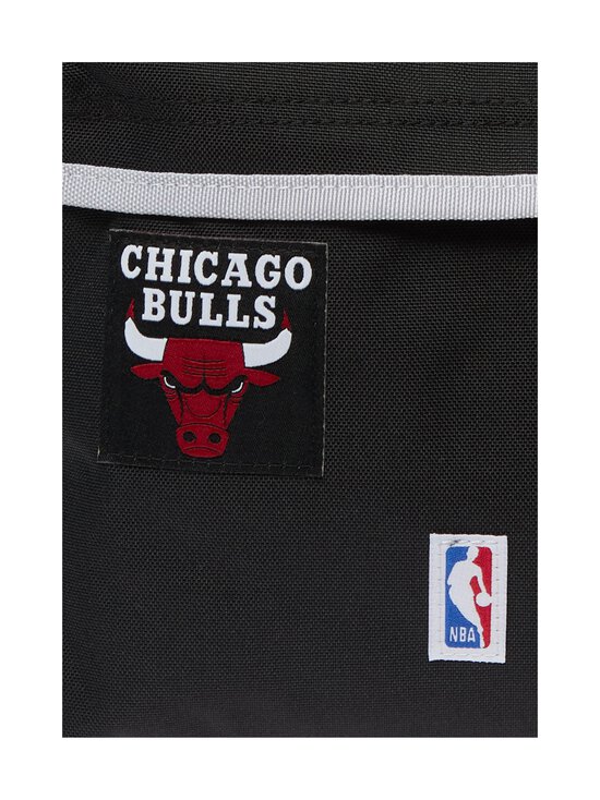 Eastpak - Chicago Bulls mugursoma - 001 BLACK CHICAGO BULLS | Stockmann - photo 4