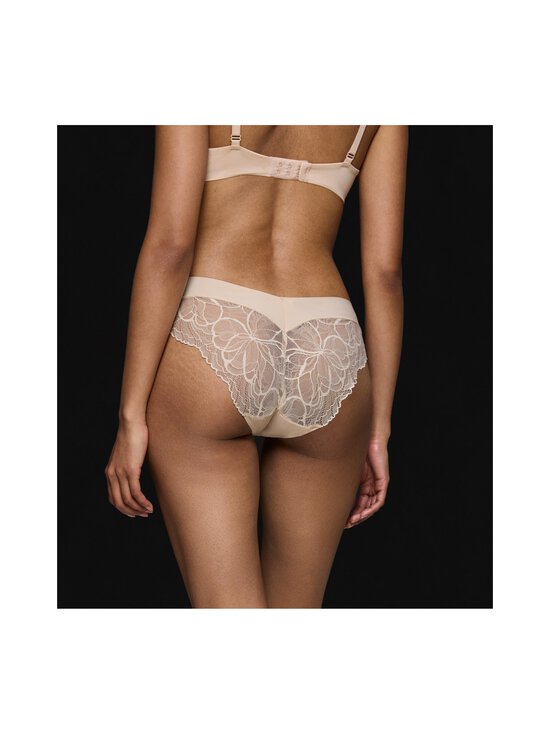Triumph - Aluspüksid Body Make-Up Illusion Lace Highleg Tai - 00NZ NUDE BEIGE - photo 6 Triumph - Aluspüksid Body Make-Up Illusion Lace Highleg Tai - 00NZ NUDE BEIGE | Stockmann - photo 6