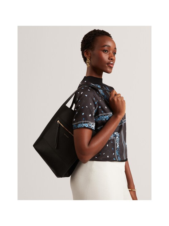 Ted Baker London - Taala Soft Slouch Small Tote ādas soma - BLACK - photo 3 Ted Baker London - Taala Soft Slouch Small Tote ādas soma - BLACK | Stockmann - photo 3